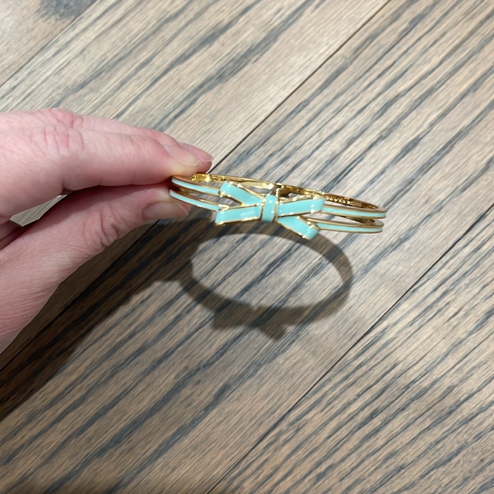 Delicate Double Bow Hinge Bangle - image 4